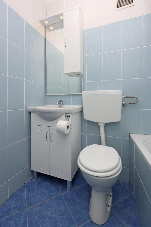 Sha La La - Charming, Unique Studio In A Historic Building Next To A Castle, Wifi, Smart Tv, Washer-Dryer Bakar Exterior photo